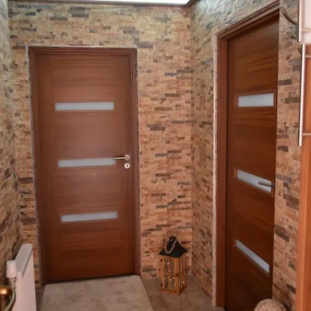 Appartement Angéla Apartman à Hajdúszoboszló Extérieur photo