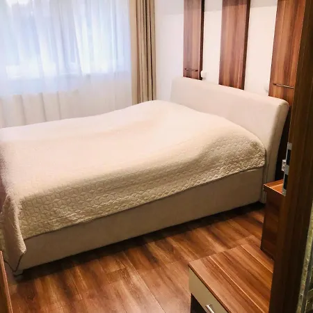 Appartement Angéla Apartman à Hajdúszoboszló Extérieur photo